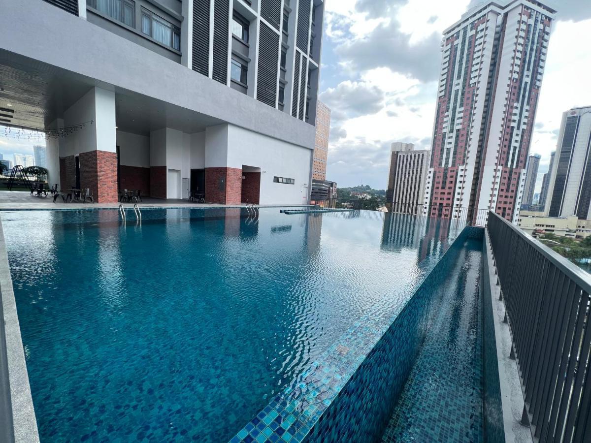 Pangsapuri Chambers Service Klcc